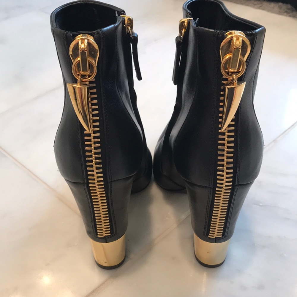 Giuseppe Zanotti Black Ankle Boots with Gold Heel - Picture 2 of 7